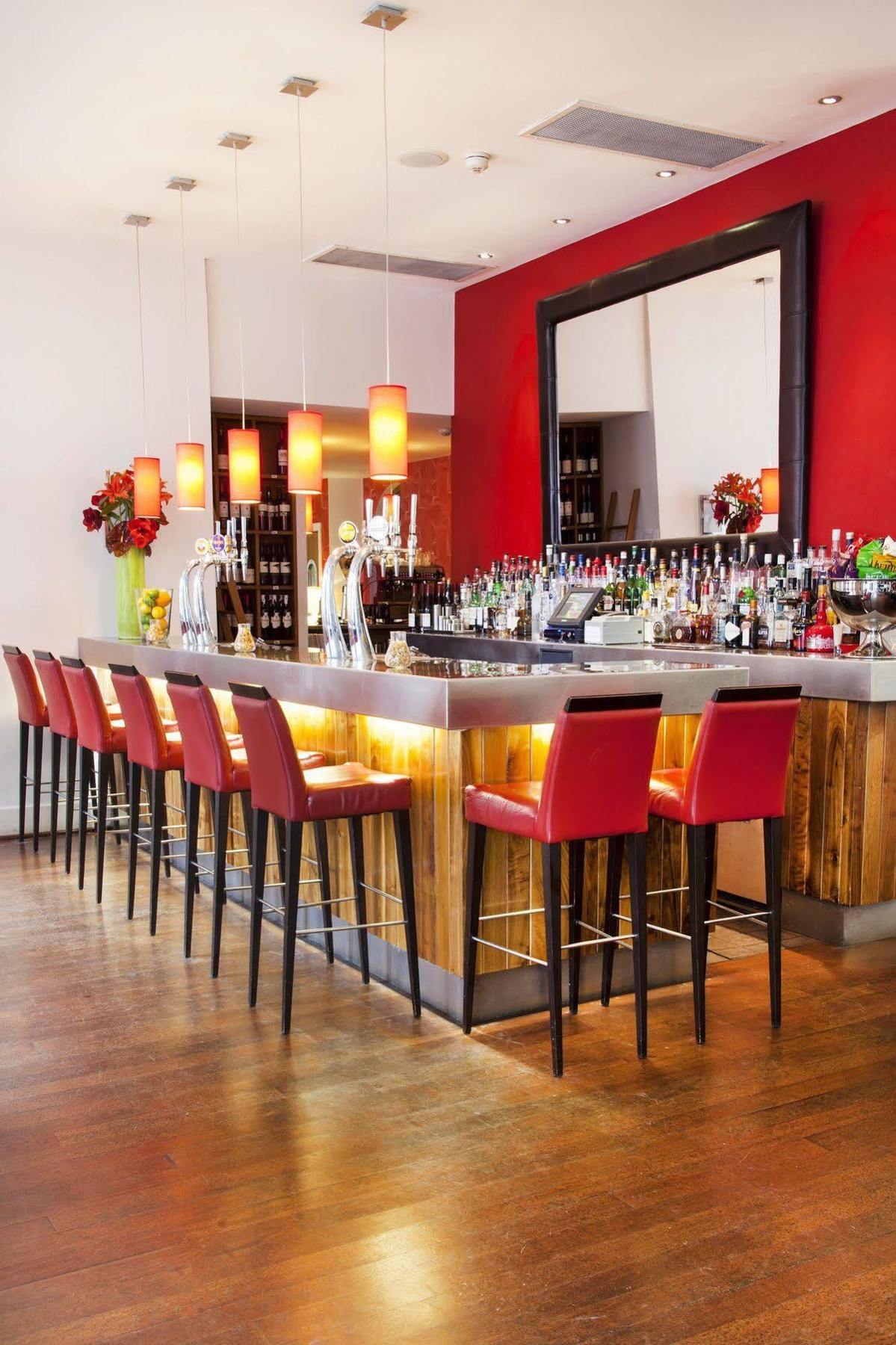Lanes Hotel West Coker Екстер'єр фото
